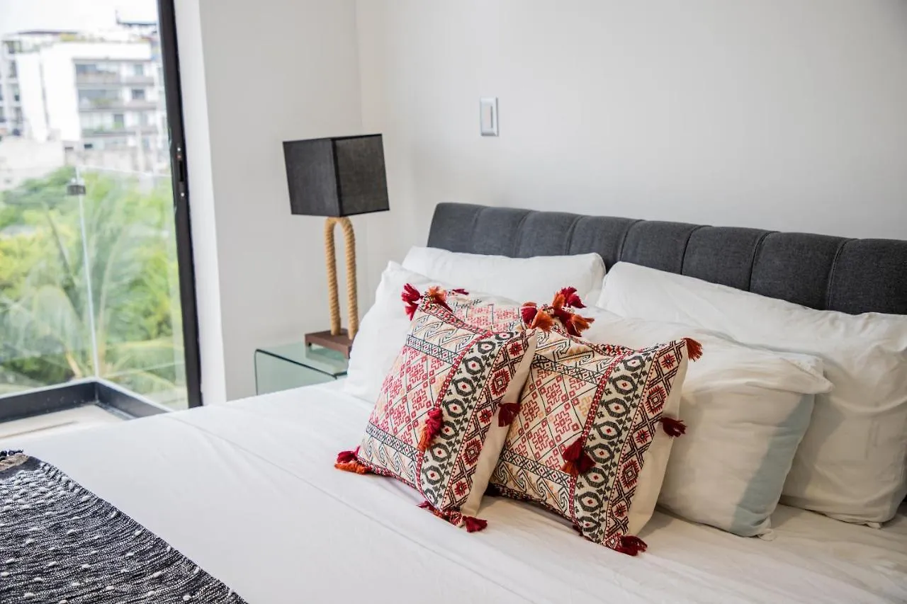 Hotel Macondo 5th Av Playa del Carmen